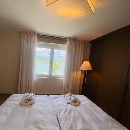 Mit Seesicht Und Hotelservices Apartment
