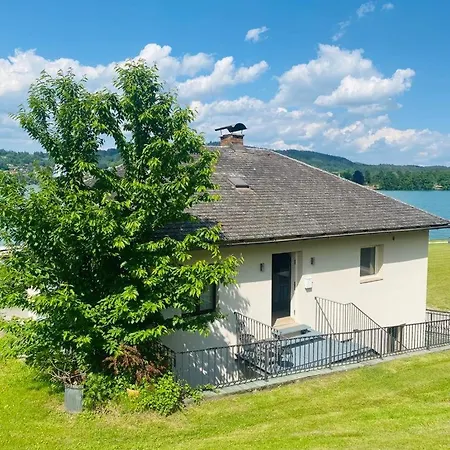 Appartement Mit Seesicht Und Hotelservices Maria Wörth