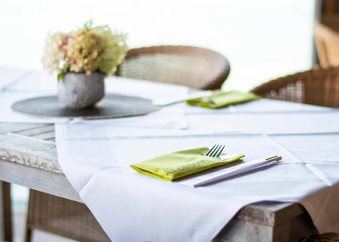 Mit Seesicht Und Hotelservices