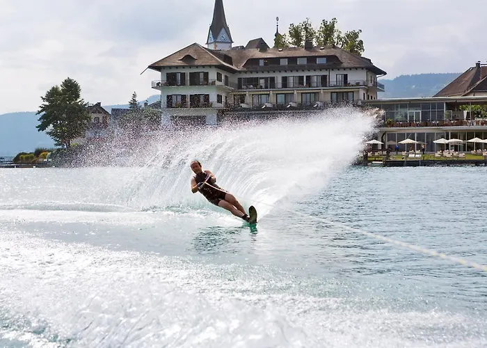 Mit Seesicht Und Hotelservices