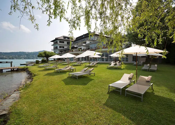 Mit Seesicht Und Hotelservices *